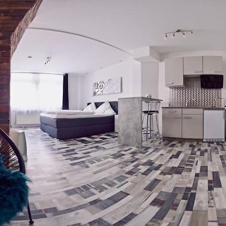 Moderne Wohnung Schwarzwald - In Bester Lage Direkt Am Fluss Bad Wildbad Exteriör bild